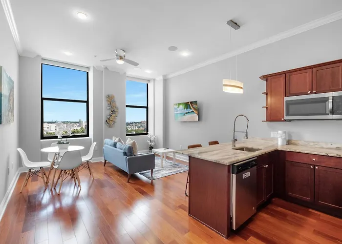 Modern 1Br W Rooftop Pool
